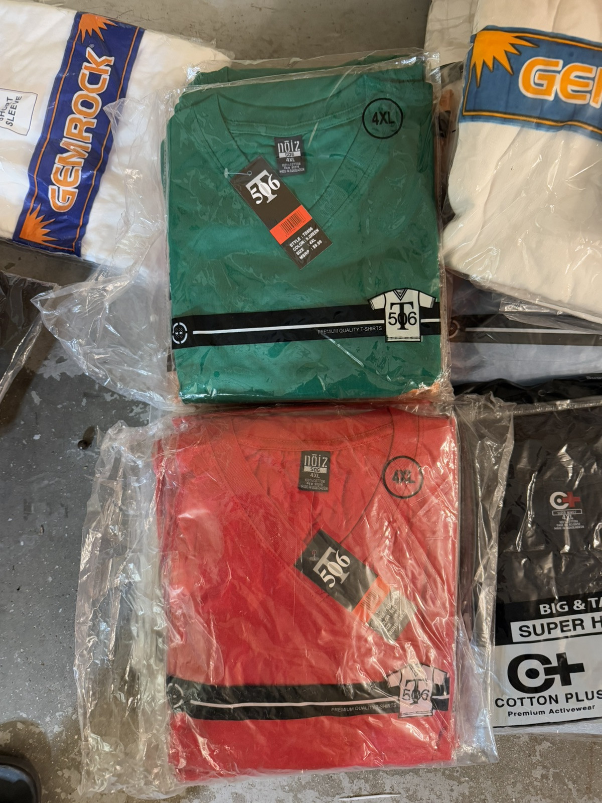 Lot Of 1000 Plain Quality T-shirts/v-neck + 200 A-shirt + 200 Durag