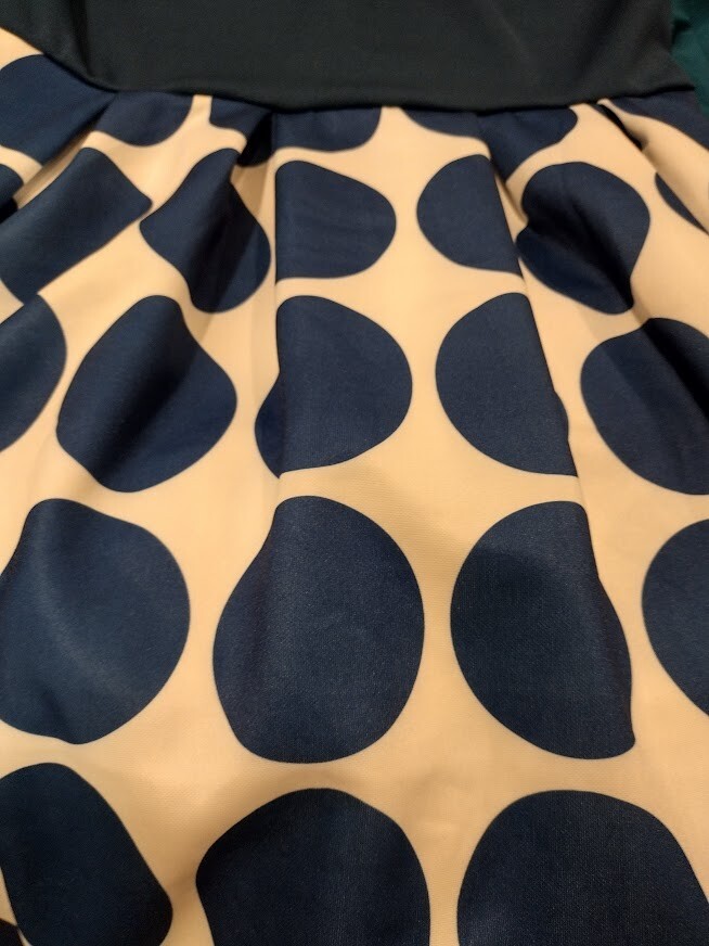 POLKADOT VINTAGE A LINE DRESS – SPRING – CASUAL – SIZE L – BLUE & WHITE