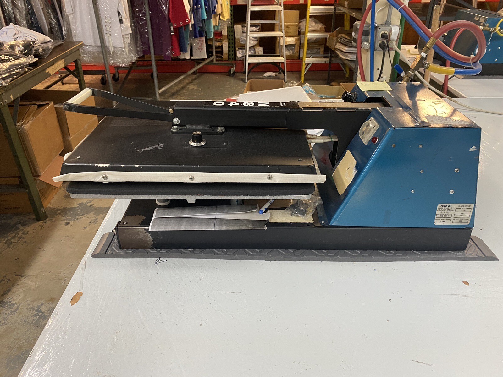 Hix N 840 Heat Press