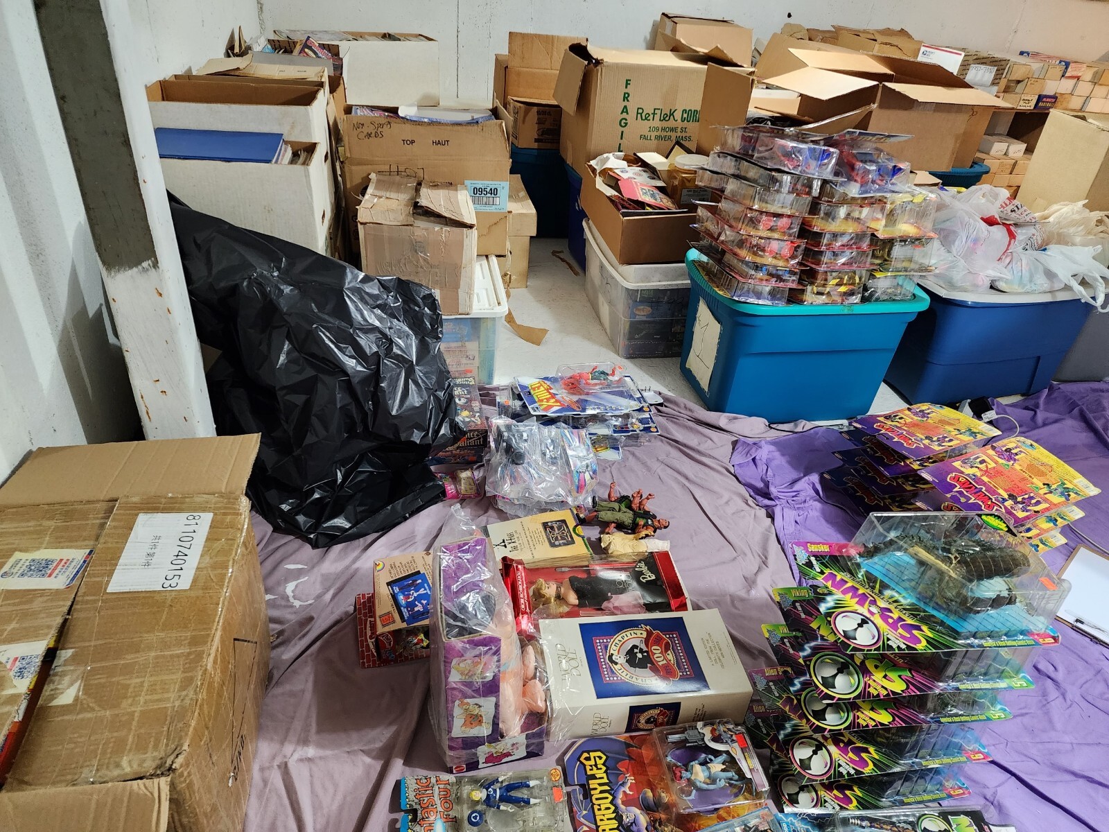 Collectibles & Trading Cards Business HUGE Inventory Website eBay Store Supplies