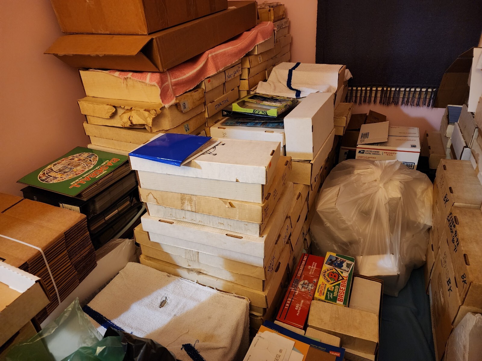 Collectibles & Trading Cards Business HUGE Inventory Website eBay Store Supplies