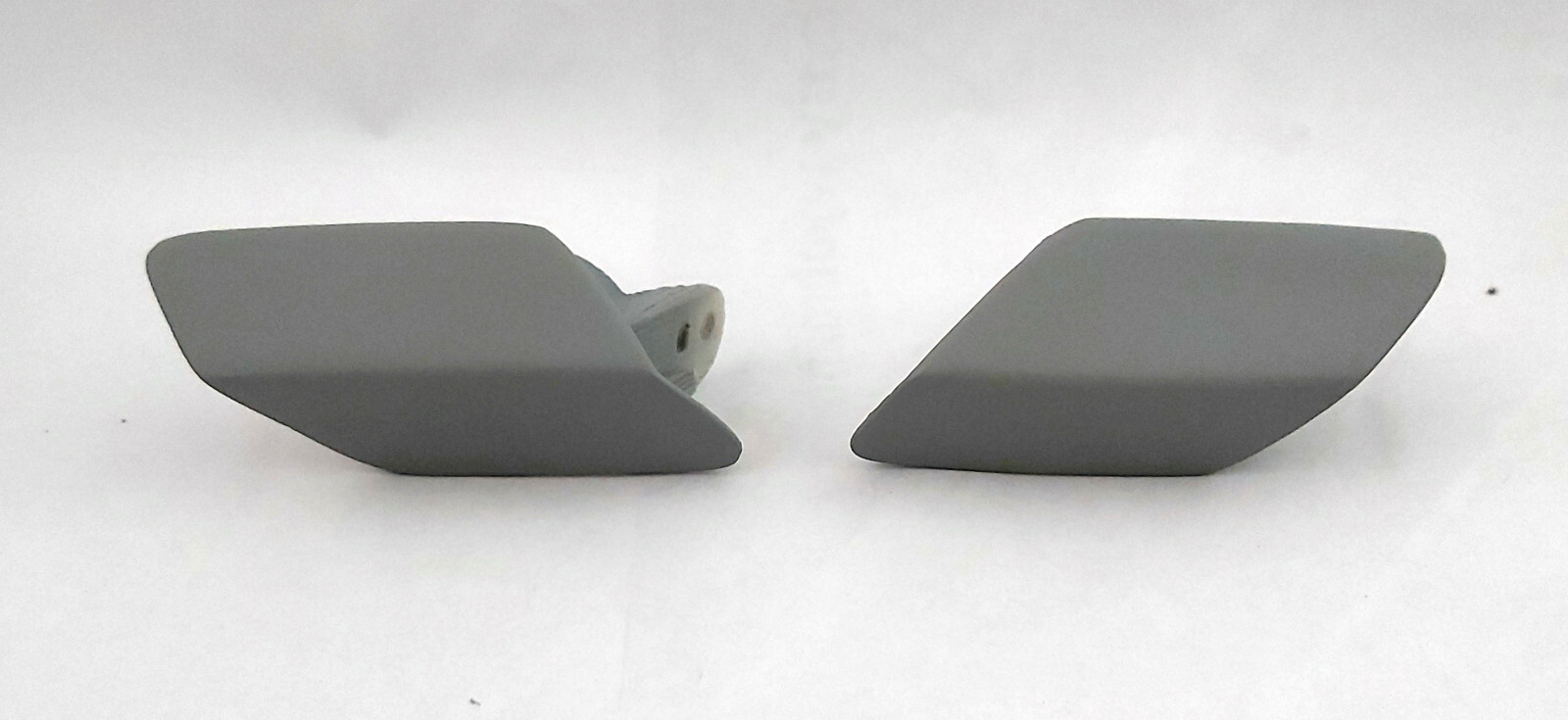 FIT TO BMW F30 M BUNDLE FRONT WASHER HEADLIGHT NOZZLE COVER BUMPER L+R